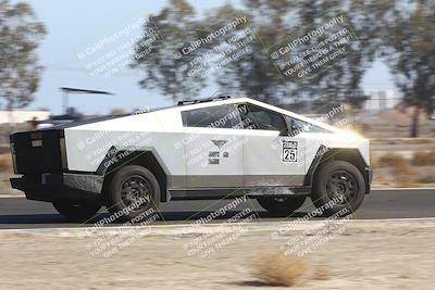 media/Nov-08-2025-Speed Ventures (Sat) [[1c7a6332f5]]/TC B/Session 2 (Turn 2)/